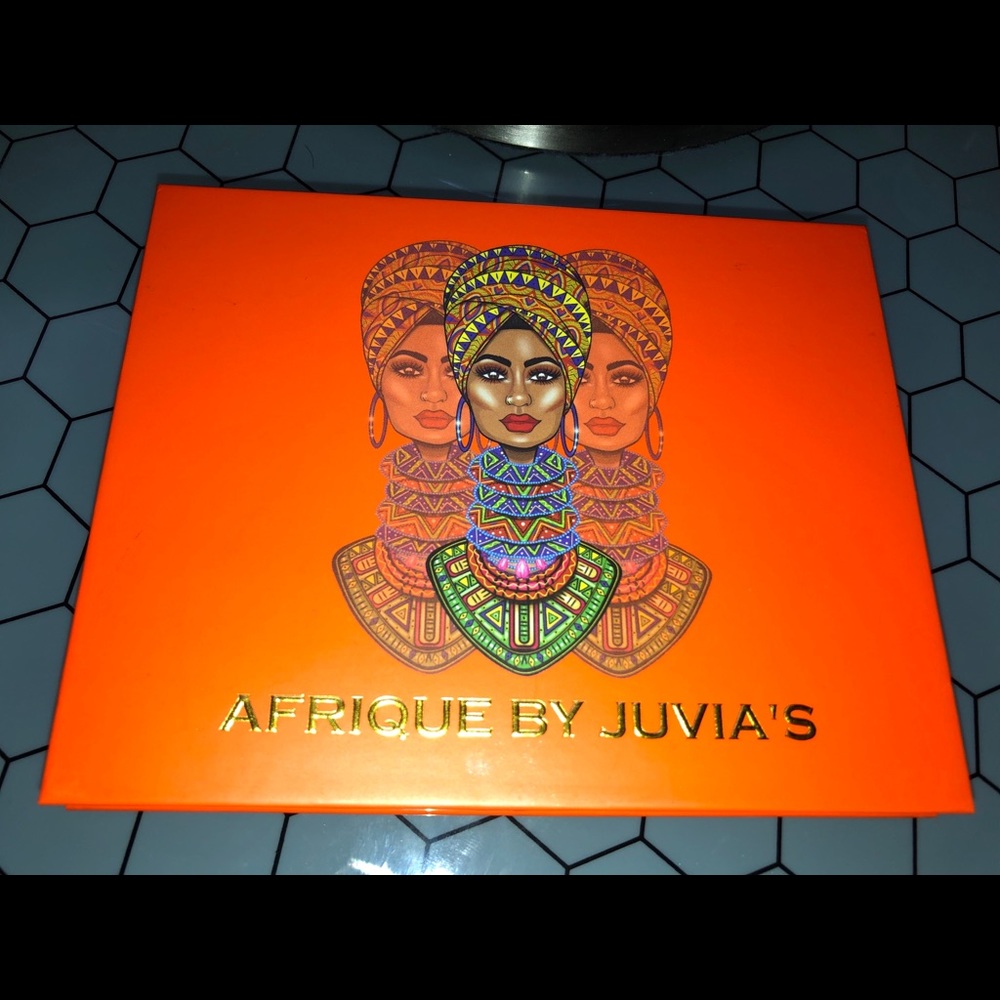 Afrique palette by Juvia’s  Place